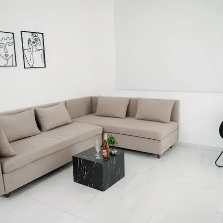 Nissi Route 76 Apartment